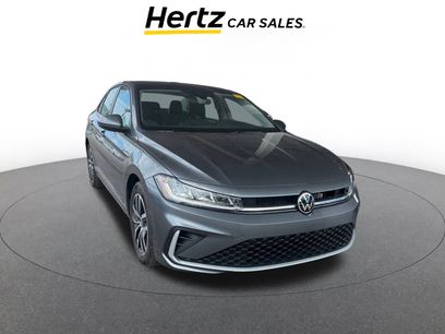 Used 2025 Volkswagen Jetta SE