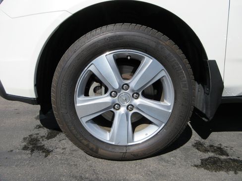 Used 2012 Acura MDX w/ Technology Package AWD/4WD image 18