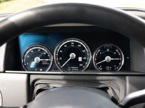 Certified 2021 Rolls-Royce Cullinan AWD/4WD image 32