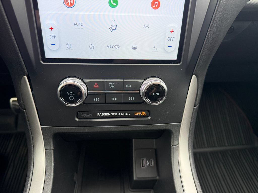 Used 2024 Ford Edge ST-Line AWD/4WD image 25