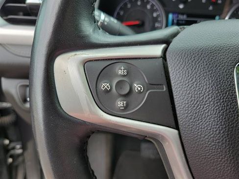 Used 2017 GMC Acadia SLT FWD image 18