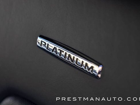 Used 2022 Ford F350 Platinum w/ FX4 Off-Road Package image 28