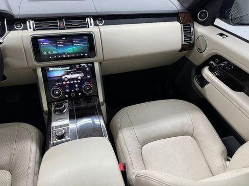Used 2019 Land Rover Range Rover Supercharged image 25