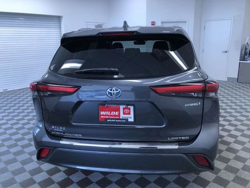 Used 2020 Toyota Highlander Limited image 15