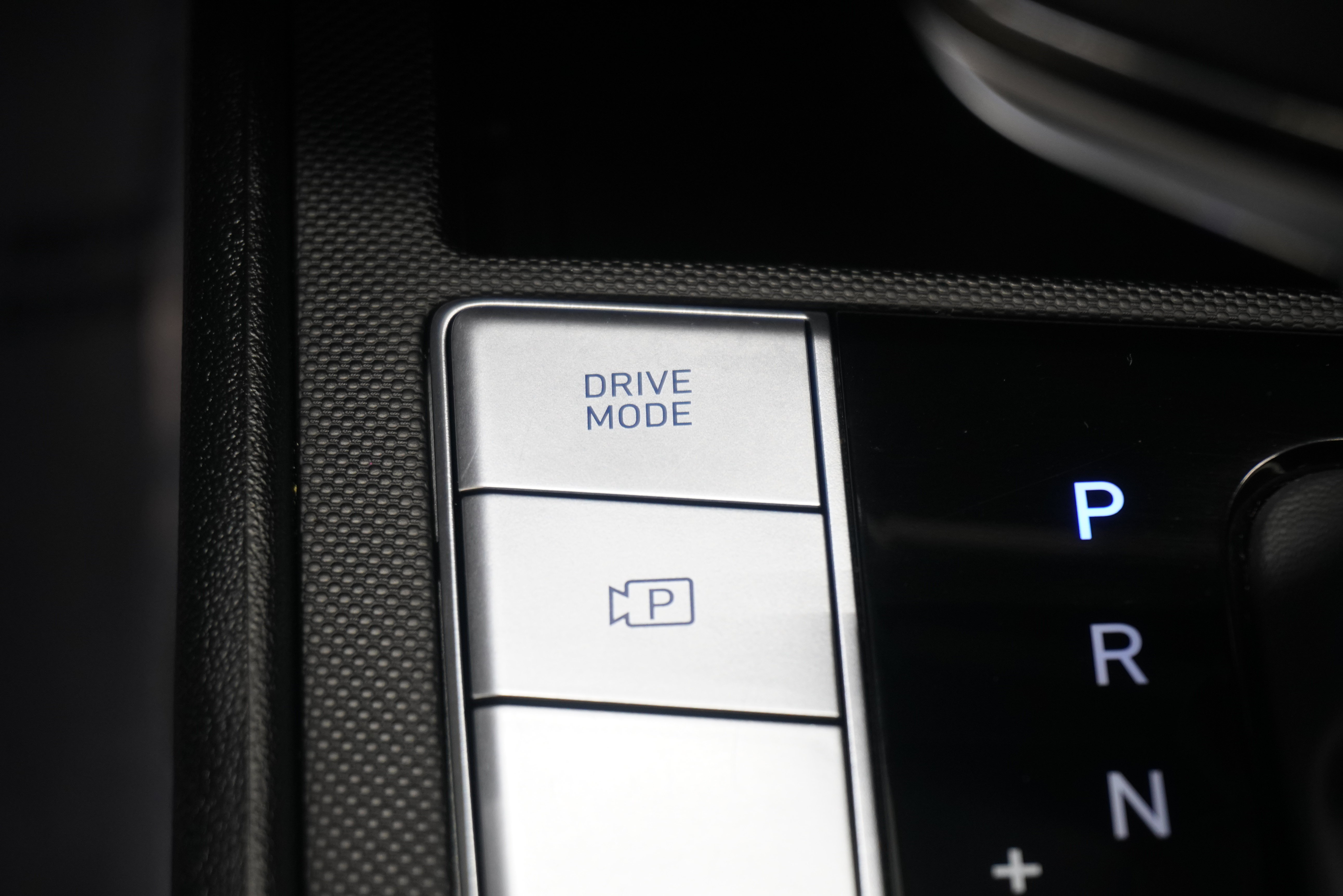 Used 2022 Hyundai Elantra SEL w/ Convenience + Premium Package FWD image 23