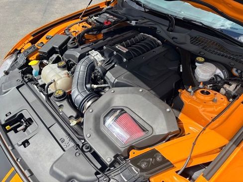 Used 2018 Ford Mustang GT Premium image 24