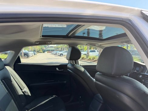 Used 2020 Kia Optima S w/ S Panoramic Sunroof Package FWD image 15