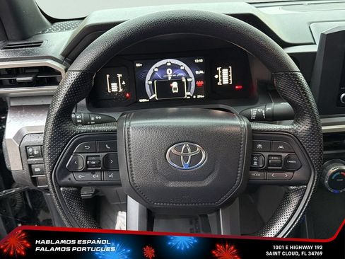 Used 2025 Toyota Tacoma SR5 RWD image 18