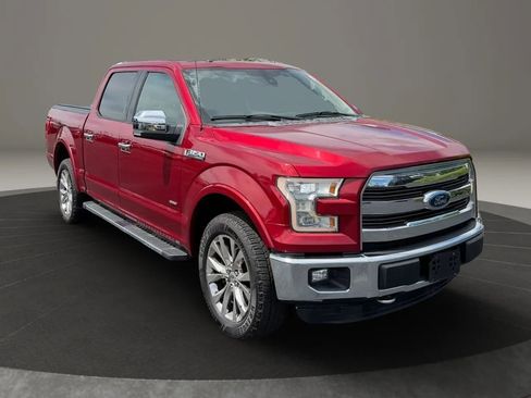 Used 2015 Ford F150 Lariat w/ Equipment Group 502A Luxury AWD/4WD image 3