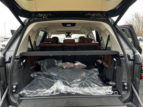 New 2026 BMW X7 xDrive40i w/ Executive Package image 19