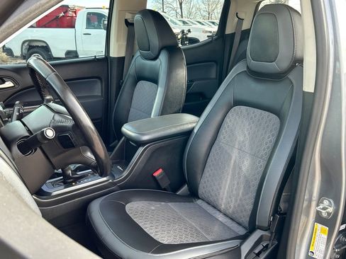 Used 2020 Chevrolet Colorado Z71 image 18