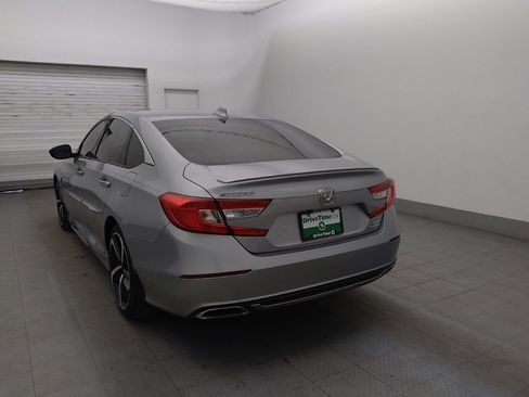 Used 2018 Honda Accord Sport image 5