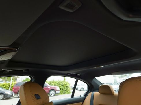 New 2026 BMW 330i xDrive Sedan w/ Convenience Package image 13