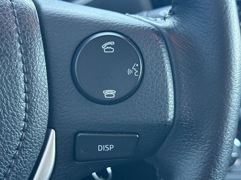 Used 2014 Toyota Corolla S image 28