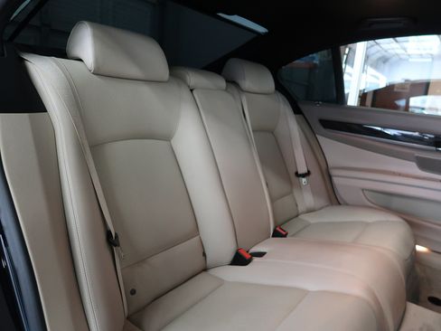 Used 2015 BMW 740i RWD image 35