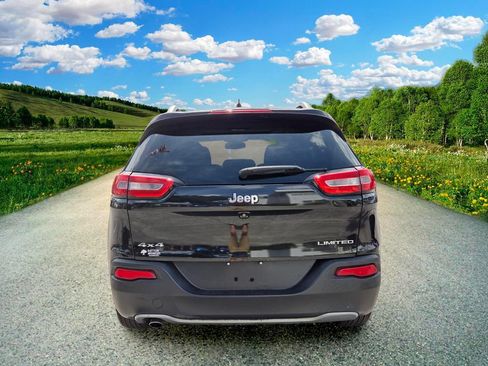 Used 2014 Jeep Cherokee Limited w/ Luxury Group AWD/4WD image 5