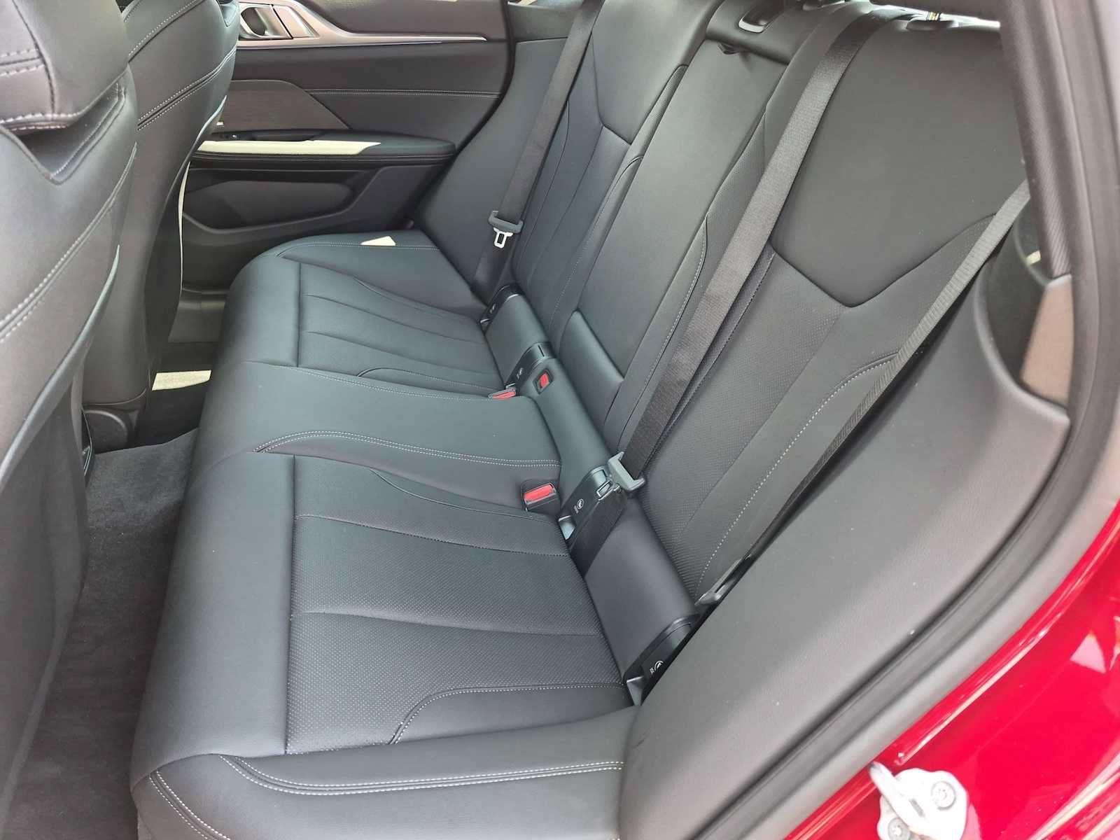 Used 2025 BMW i4 xDrive40i w/ M Sport Package AWD/4WD image 19