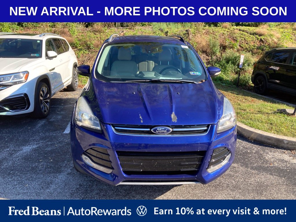 Used 2014 Ford Escape Titanium w/ Equipment Group 401A FWD image 2