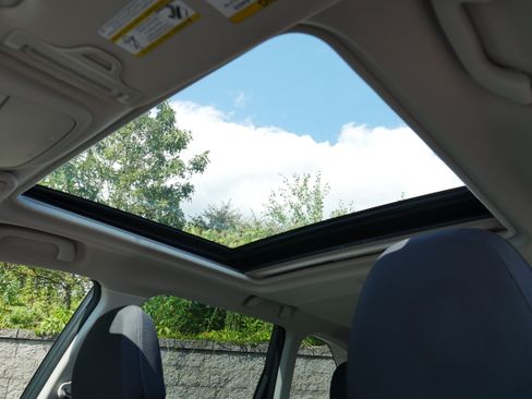Used 2023 Subaru Forester Premium AWD/4WD image 15