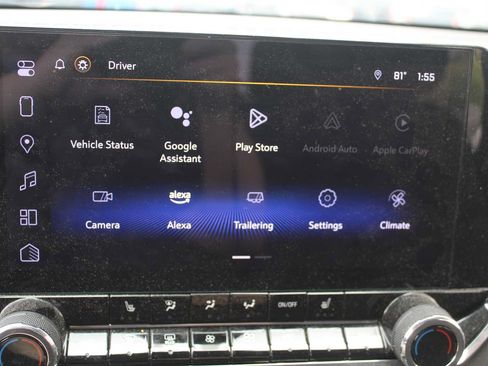 Used 2024 Chevrolet Colorado LT w/ LT Convenience Package II AWD/4WD image 11