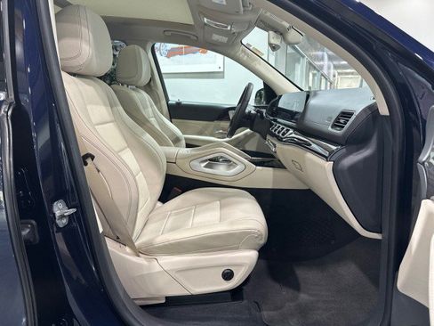 Used 2020 Mercedes-Benz GLS 450 4MATIC image 50