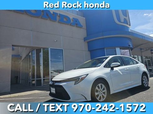 Used 2025 Toyota Corolla LE image 1