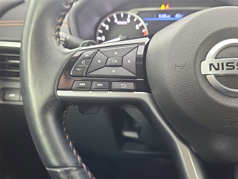 Used 2019 Nissan Altima 2.5 SR image 17