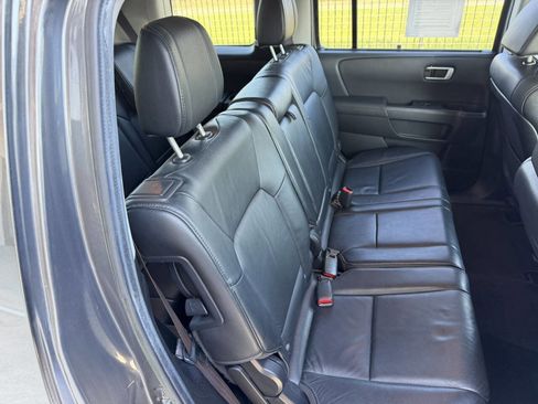 Used 2013 Honda Pilot Touring image 16