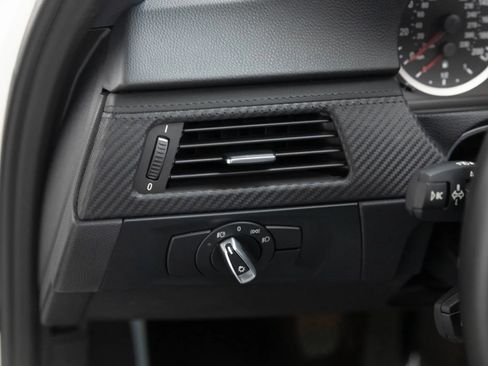 Used 2011 BMW M3 Sedan RWD image 18