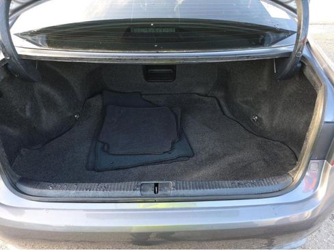 Used 2013 Lexus ES 350 3.5L V6 4DR SEDAN w/ Luxury Pkg image 16