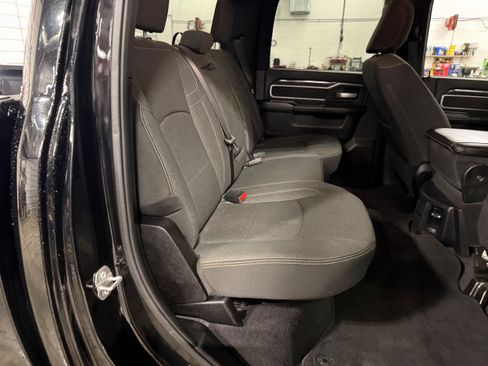 Certified 2024 RAM 2500 Big Horn w/ Night Edition AWD/4WD image 18