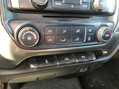 Used 2019 Chevrolet Silverado 1500 LT image 8