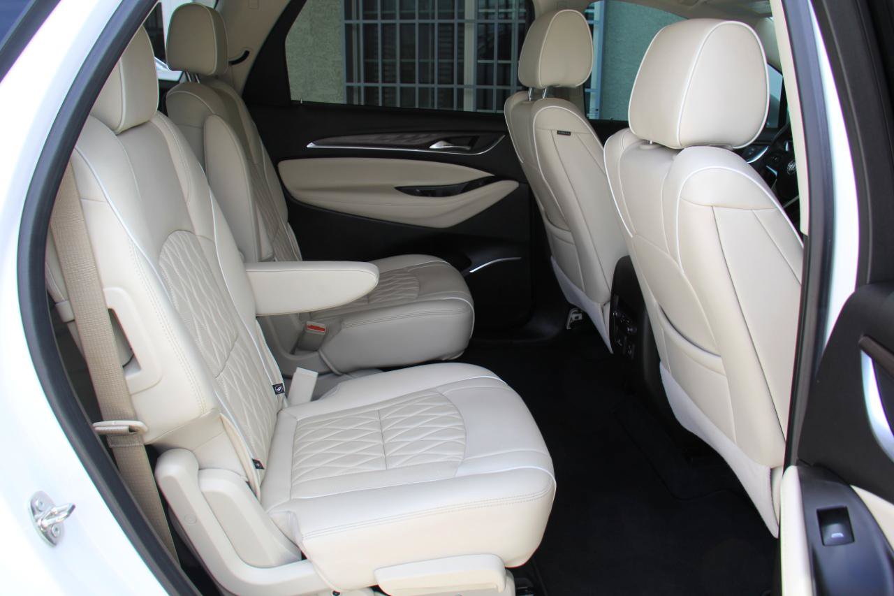 Used 2023 Buick Enclave Avenir w/ Avenir Technology Package FWD image 32