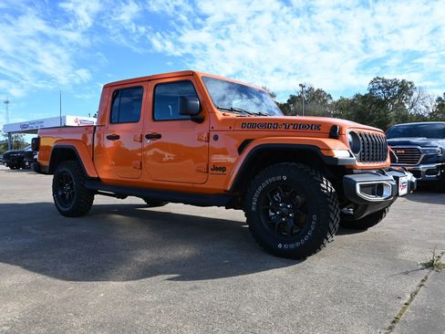 New 2025 Jeep Gladiator Sport image 5