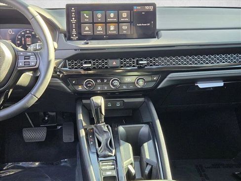 Used 2025 Honda Accord EX-L image 14