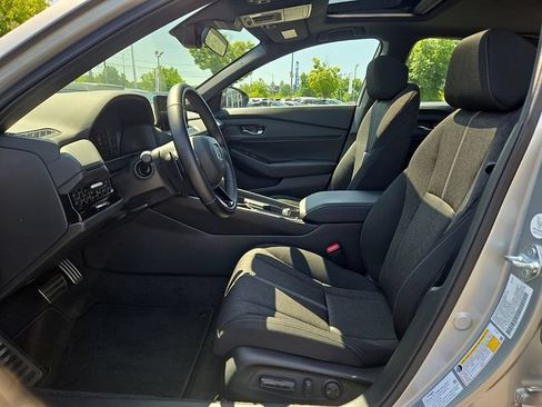 Used 2024 Honda Accord Sport image 13