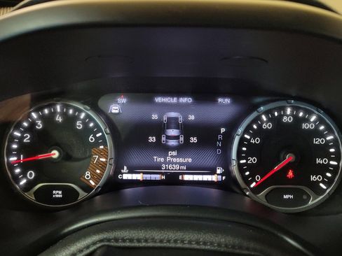 Used 2022 Jeep Renegade Latitude w/ Convenience Group AWD/4WD image 23