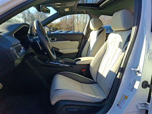 Used 2023 Acura Integra A-Spec image 14