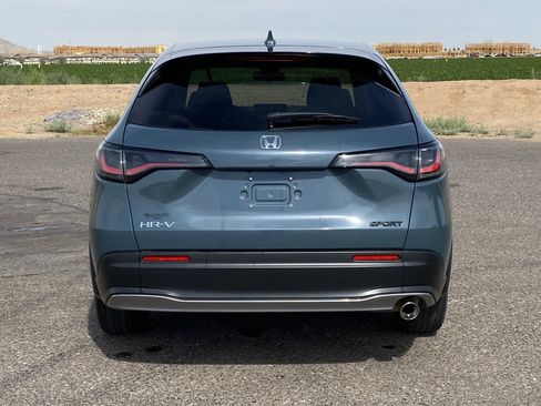 Used 2024 Honda HR-V Sport image 4