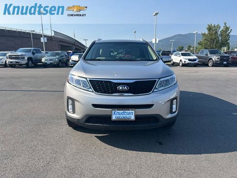 Used 2015 Kia Sorento LX AWD/4WD image 8