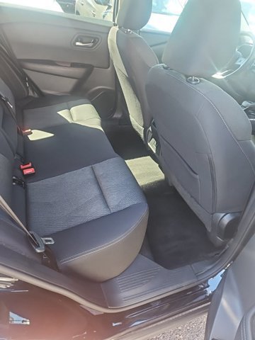 Used 2024 Nissan Rogue SV AWD/4WD image 12