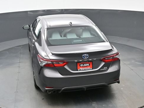 Used 2023 Toyota Camry SE image 40
