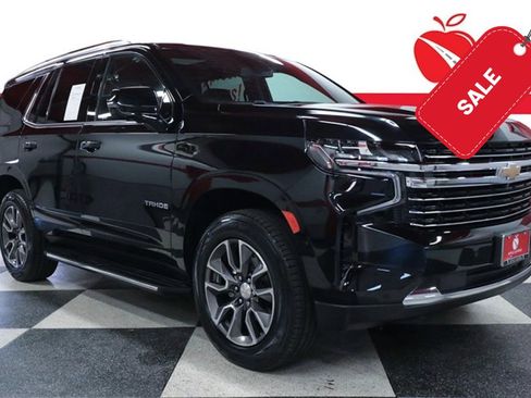 Used 2022 Chevrolet Tahoe LT w/ Luxury Package RWD image 1