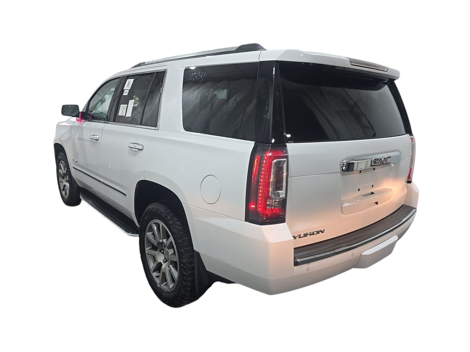 Used 2019 GMC Yukon Denali AWD/4WD image 5