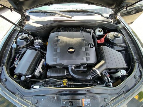 Used 2013 Chevrolet Camaro LT RWD image 18