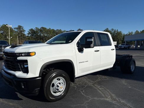 New 2026 Chevrolet Silverado 3500 W/T w/ WT Convenience Package image 7