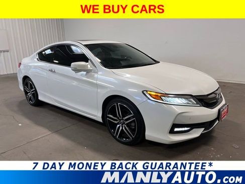 Used 2017 Honda Accord Touring image 1