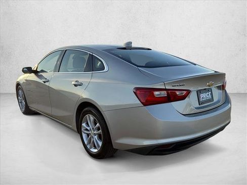 Used 2016 Chevrolet Malibu LT image 8