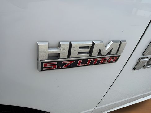 Used 2016 RAM 1500 Big Horn AWD/4WD image 9