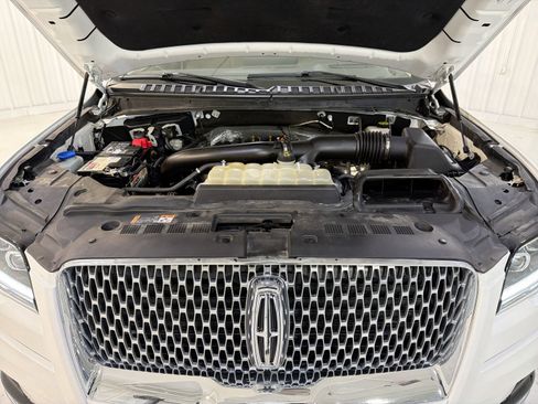 Used 2023 Lincoln Navigator L Reserve image 32